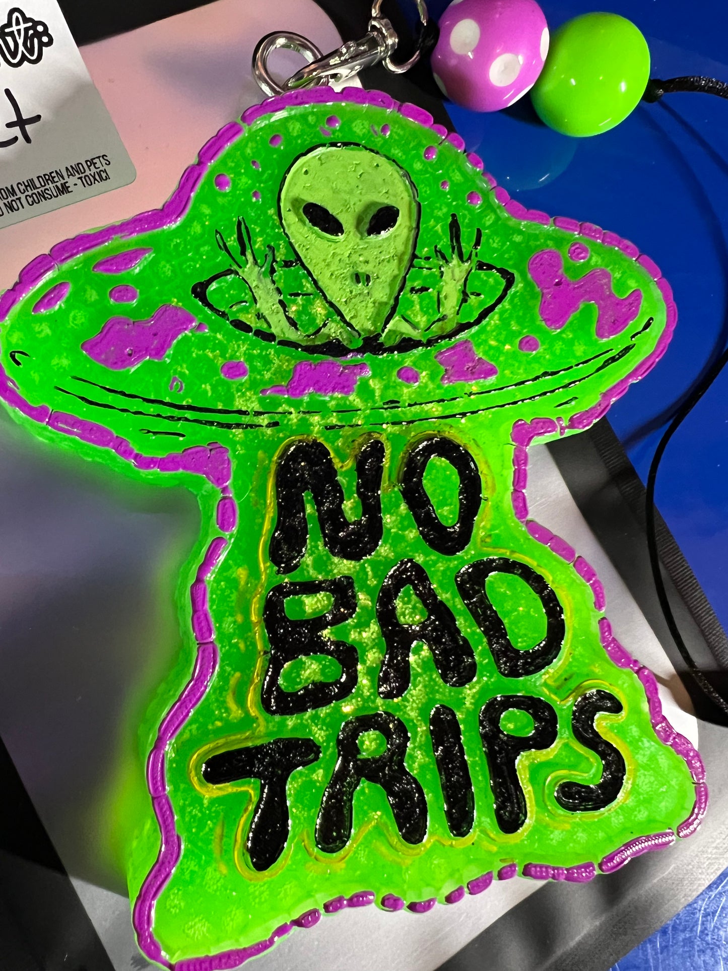 No Bad Trips Car Alien Freshie