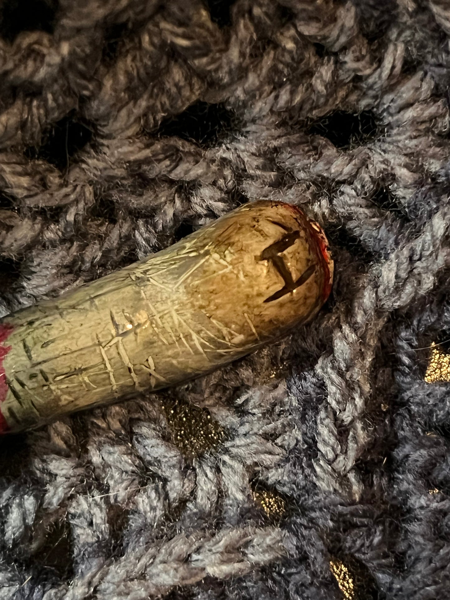 Sculpted Zombie Finger "H" Crochet Hook (Boye)